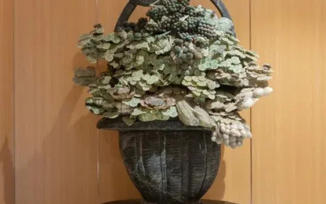 Yulian Tree Smart Hotel (Xinyang Railway Station Branch)