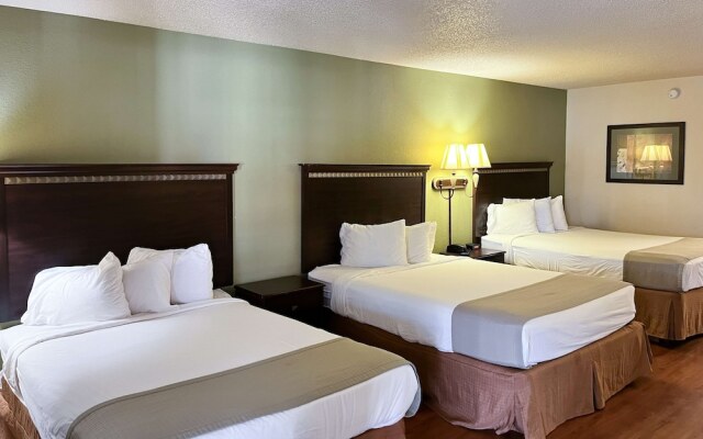 Motel 6 Abbeville, AL