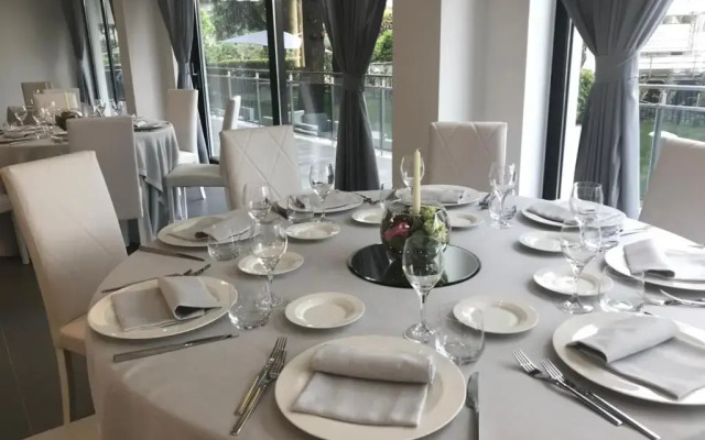 Domus Grand Hotel