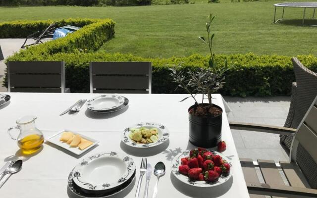 Linden Garden Apartment