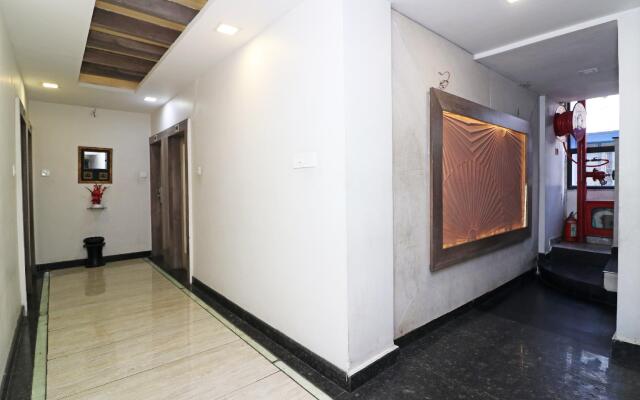 OYO Flagship 76603 Smriti Star MP Nagar