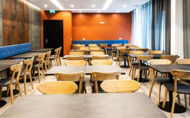 Отель South Coast