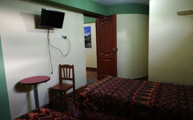 Artesonraju Hostel Huaraz