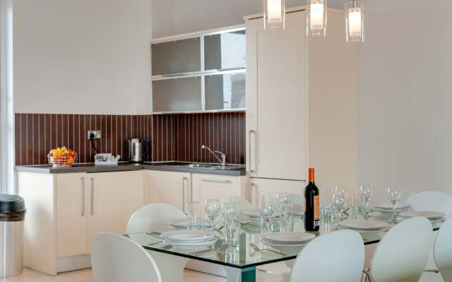 Base Serviced Apartments - Duke Street