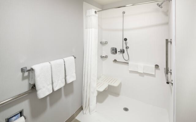 Courtyard by Marriott Pensacola