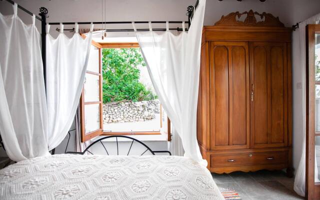 SPITI Calliope - ex House of Eleni
