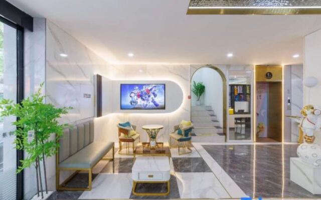 Zhangzhou Shiman Art Hotel (Wuling Square)