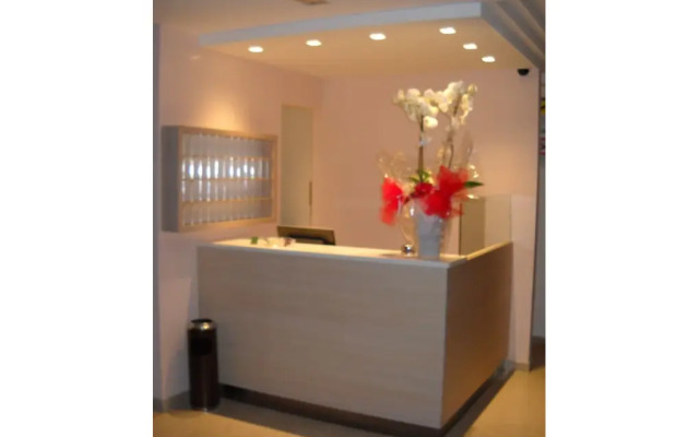 Mon Hotel