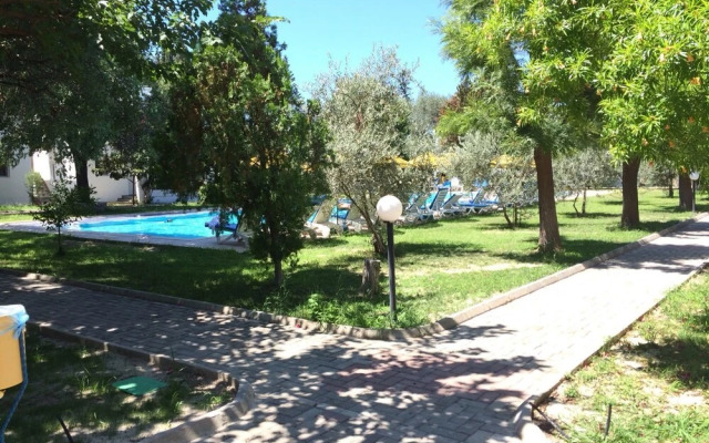 Important Group Ryan Residence