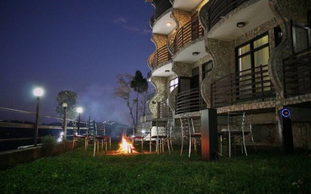 HBC Grand Himalayan Hotel & Resort