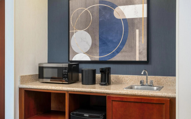 Courtyard by Marriott Kingston