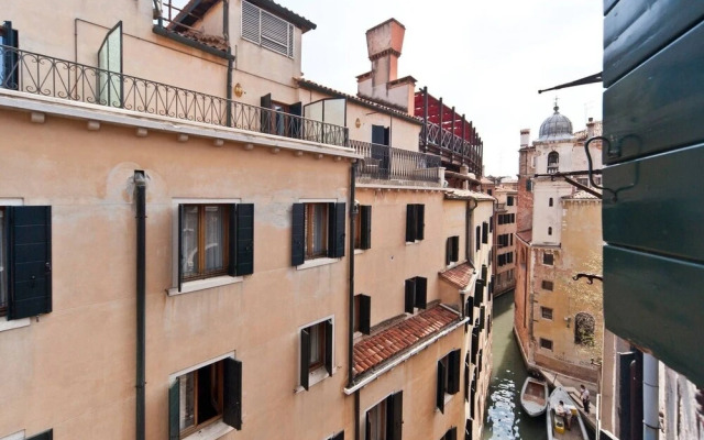 San Marco Small