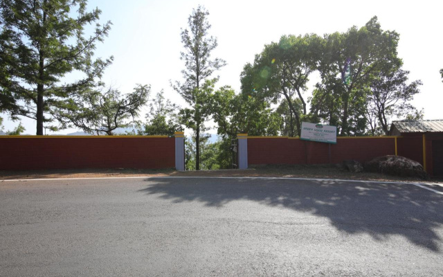 Green Wood Resort