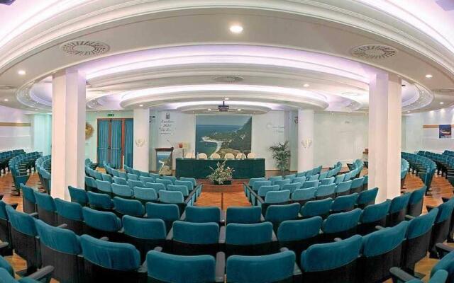 Seebay Hotel