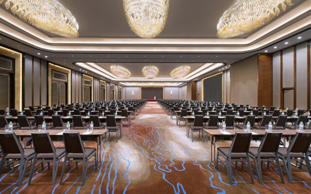 Sheraton Zhanjiang Hotel