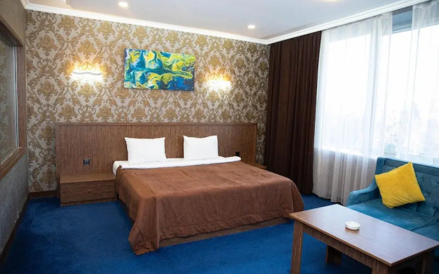 Caspian Buisness Hotel