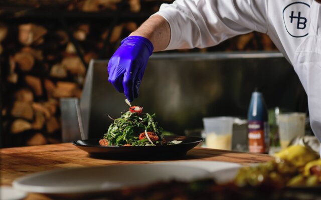 Hutton Brickyards Riverfront Hotel + Venue