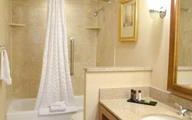 Embassy Suites Cleveland - Downtown