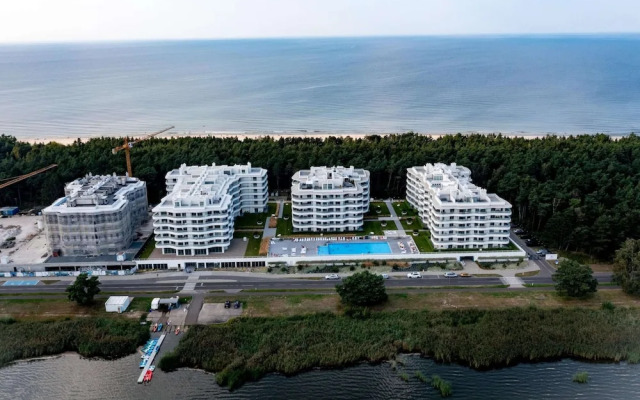Apartment in Rogowo Near Beach and Lake