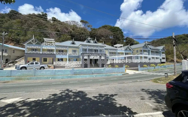 Manta Lodge Hotel and Dive Centre