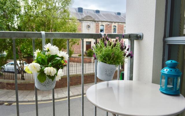 Bright Centrally Located Apartment