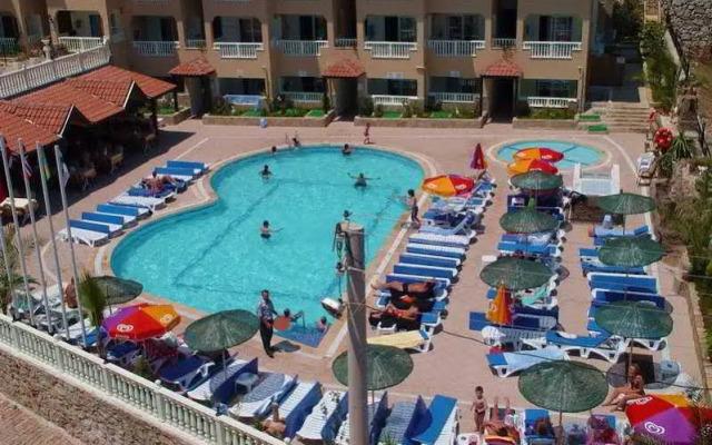 Oren Hill Apart Hotel