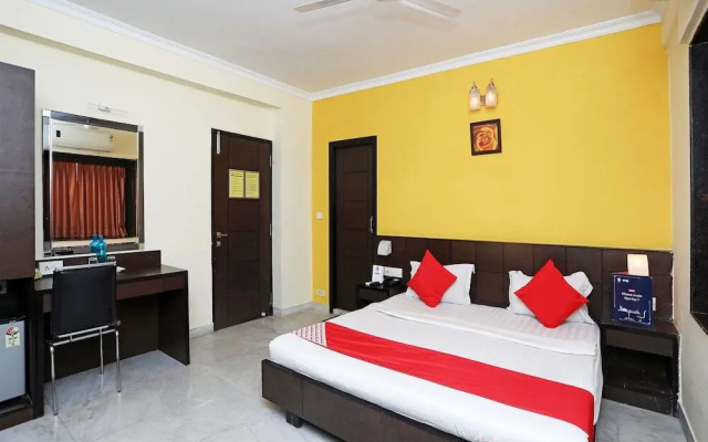 Hotel Arya International