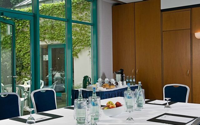 TRYP by Wyndham Koeln City Centre Hotel