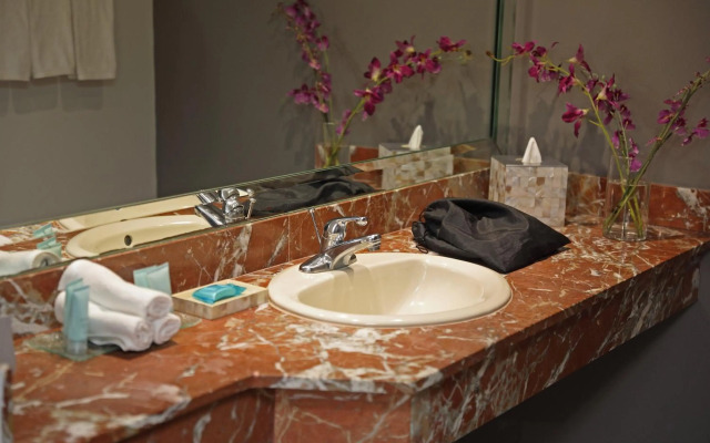 Crowne Plaza Panama by IHG