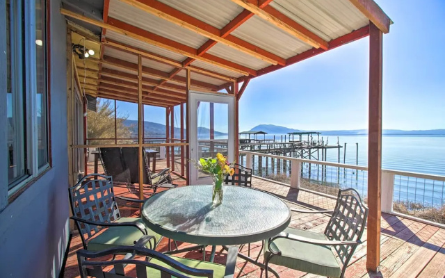 Lakefront Sanctuary w/ Mount Konocti Views