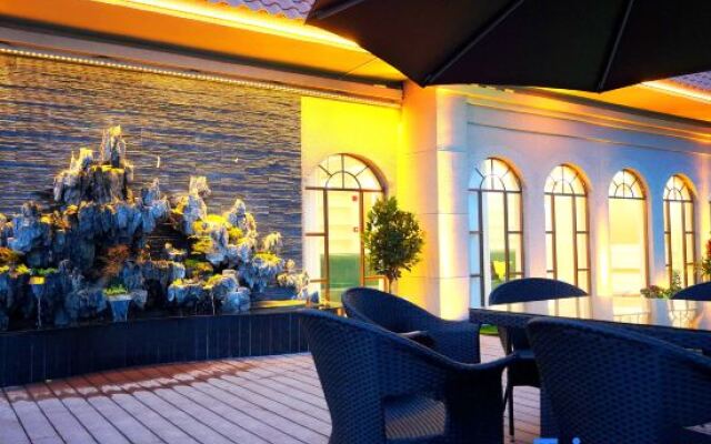 Vienna 3 Best Hotel (Huizhou Pingtan Airport)