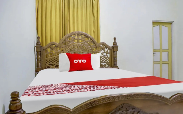 OYO 90316 Hotel Candri Pelaihari
