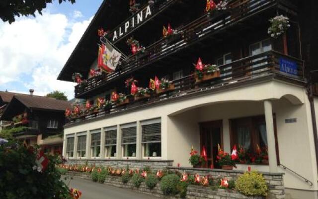 The Hotel Alpina