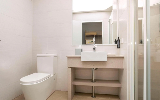 ibis Styles The Entrance