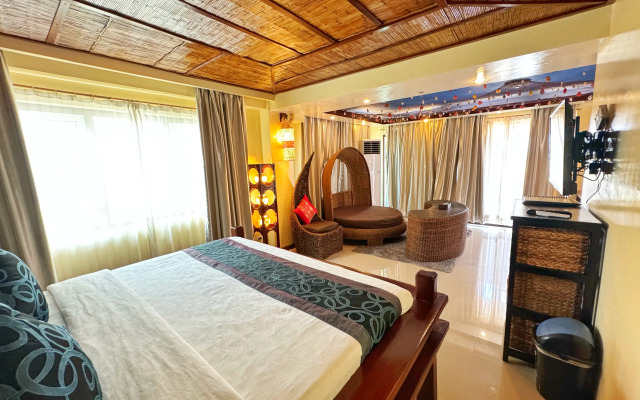 Golden Phoenix Hotel Boracay