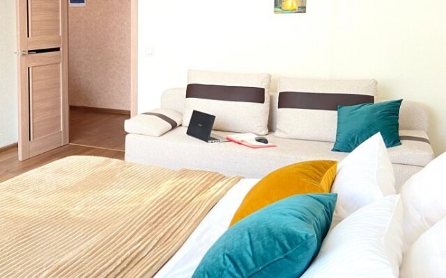 Kenigdeluxe U Korolevskikh Vorot Apartments