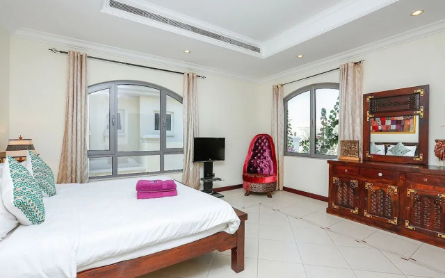 E&T Holiday Homes - Frond C Villa