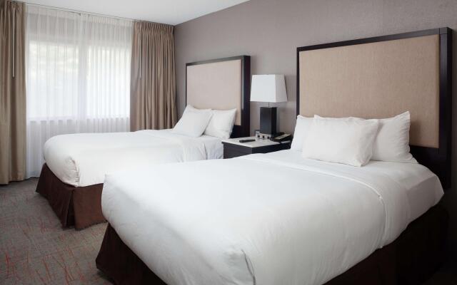 DoubleTree Suites by Hilton Dayton - Miamisburg