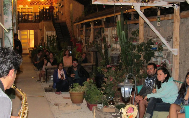 Hostal Valle Mistral - Hostel