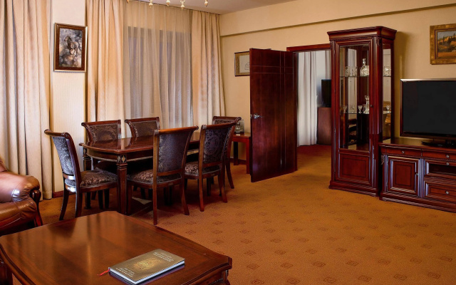 Kempinski Hotel Khan Palace