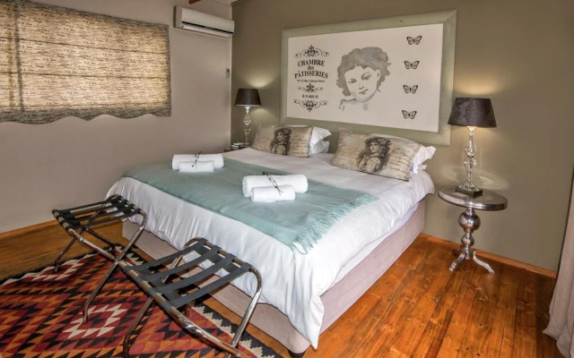 Sevens Guest House