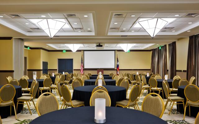 Holiday Inn San Antonio Northwest - SeaWorld Area