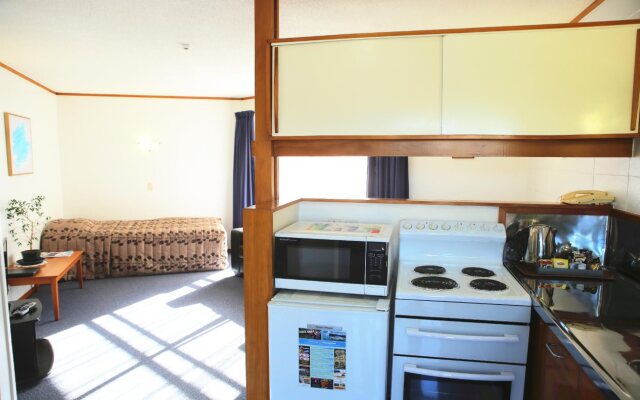 Motel Six