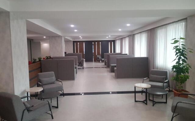 Hotel Crystal Residence R413
