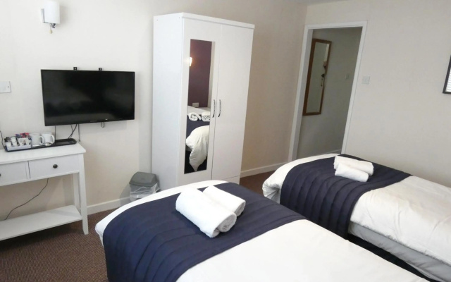 The Riverside Hotel