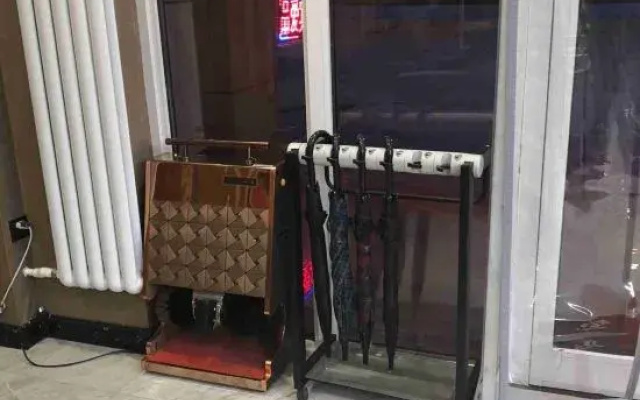 Pin Ai Boutique Hotel