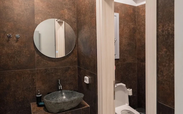Uranides Luxury Suites