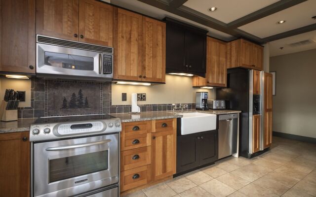 Tamarack Lodge of Traverse City