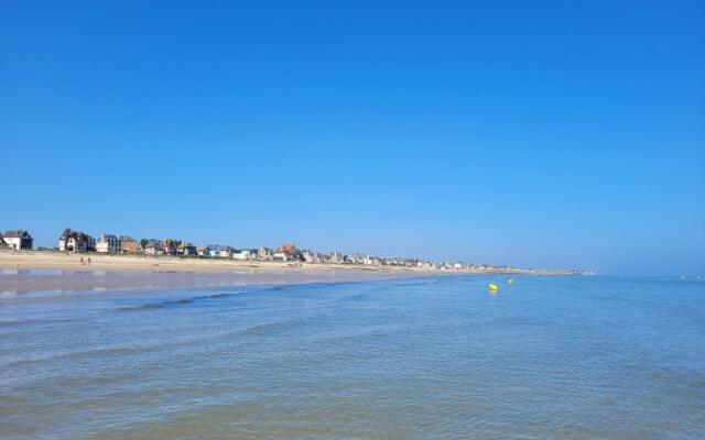 logement à 50 m de la mer !