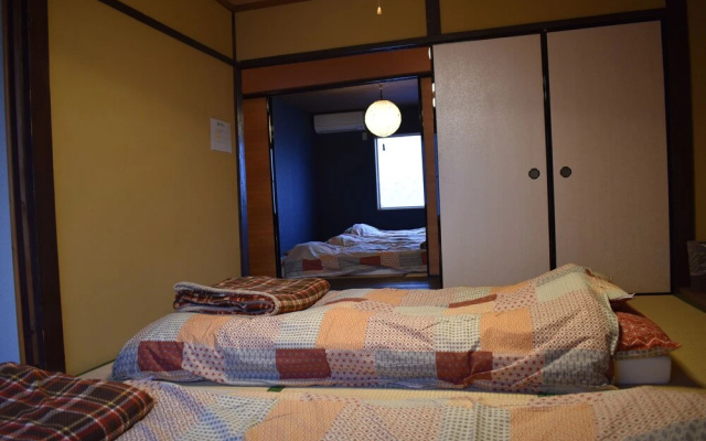 Nishioji Kado